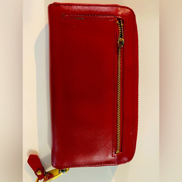 Red Badgley Mischka wallet gently used - Picture 2 of 5